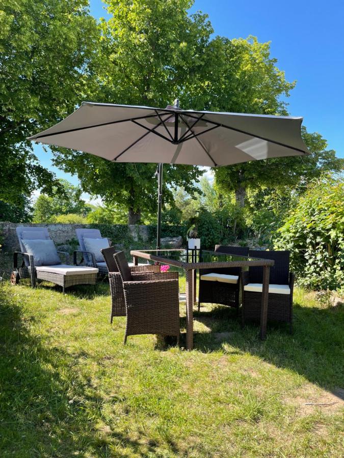 Mitten In Der Natur : Ferienwohnung Mit 3 Schlafzimmern, Neu Eingerichtet Neu Gaarz 外观 照片